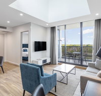 Meriton Suites Coward Street Mascot - Tourism Caloundra
