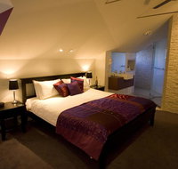 Merlot Verdelho Townhouses - Tourism Caloundra