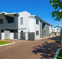 MERRIFIELD Foothill Suites - RELAXING LIFETYLE CHOICE - Tourism Caloundra