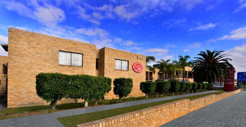 Metro Inn Ryde - Tourism Caloundra 2