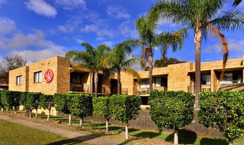 Metro Inn Ryde - Tourism Caloundra 0