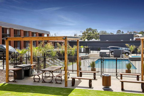 Mid City Motel Warrnambool - Tourism Caloundra 0