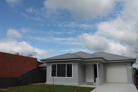 Milawa Vineyard Views - Guesthouse 2 - Tourism Caloundra 3