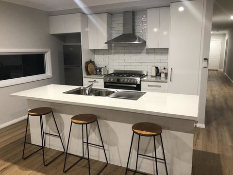 Milawa Vineyard Views - Guesthouse 2 - Tourism Caloundra 1