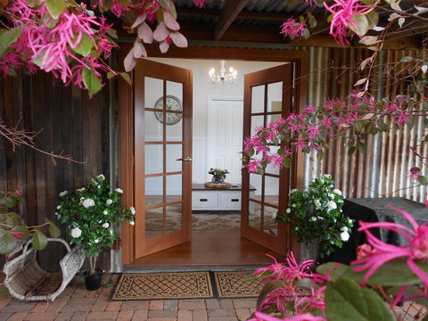 Milton Country Retreat - Tourism Caloundra 1