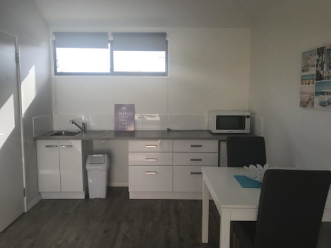 Mindarie Beach Studio - Tourism Caloundra 2