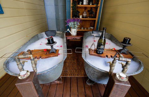 Misty Valley Homestayz - Tourism Caloundra 0