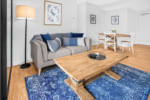 Modern 1-Bed Apartment With Balcony And Leisure Area - Tourism Caloundra 1