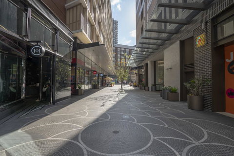 Modern Apartment In Darling Harbour - Tourism Caloundra 2