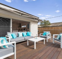 Modern Charming and Characterful. Fully Renovated - Tourism Caloundra
