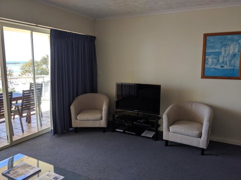Moorings Beach Resort - Tourism Caloundra 2