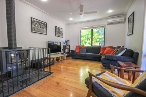 Mountbatten Retreat - Tourism Caloundra 0