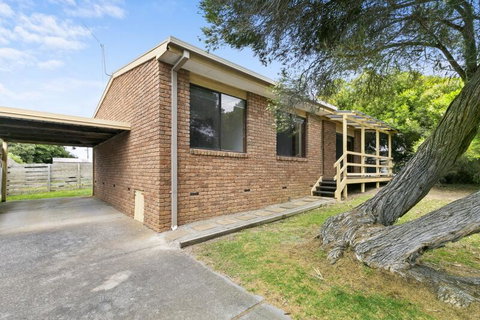 Muirfield Beach Unit 123 - Tourism Caloundra 3