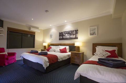 Murray River Lodge Luxury Boutique Accommodation B&B - Tourism Caloundra 2