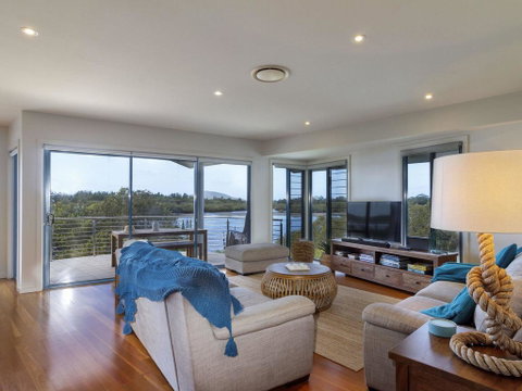 Myall River Magic - Tourism Caloundra 0