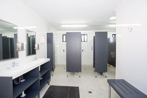 Mycow Accommodation Mackay - Tourism Caloundra 2