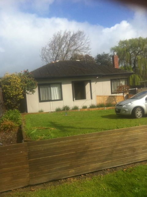 Nazaaray Beach House - Tourism Caloundra 2