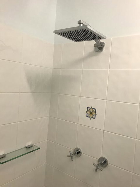 Neds On Northcote - Tourism Caloundra 3