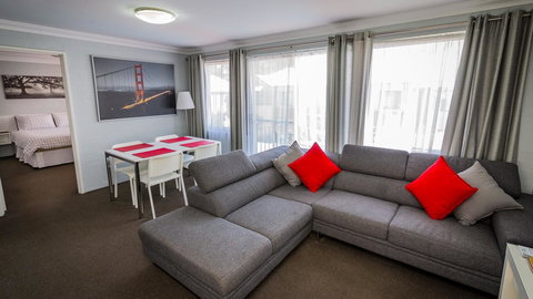 Dowler Apartments Subiaco - Tourism Caloundra 2
