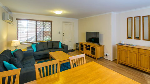 Dowler Apartments Subiaco - Tourism Caloundra 43
