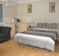 Albany Apartments - Tourism Caloundra