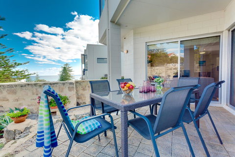 Cottesloe Contemporary Villa - Tourism Caloundra 14