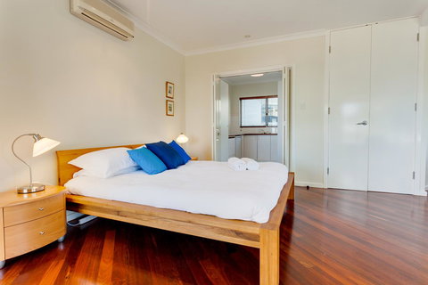 Cottesloe Contemporary Villa - Tourism Caloundra 13