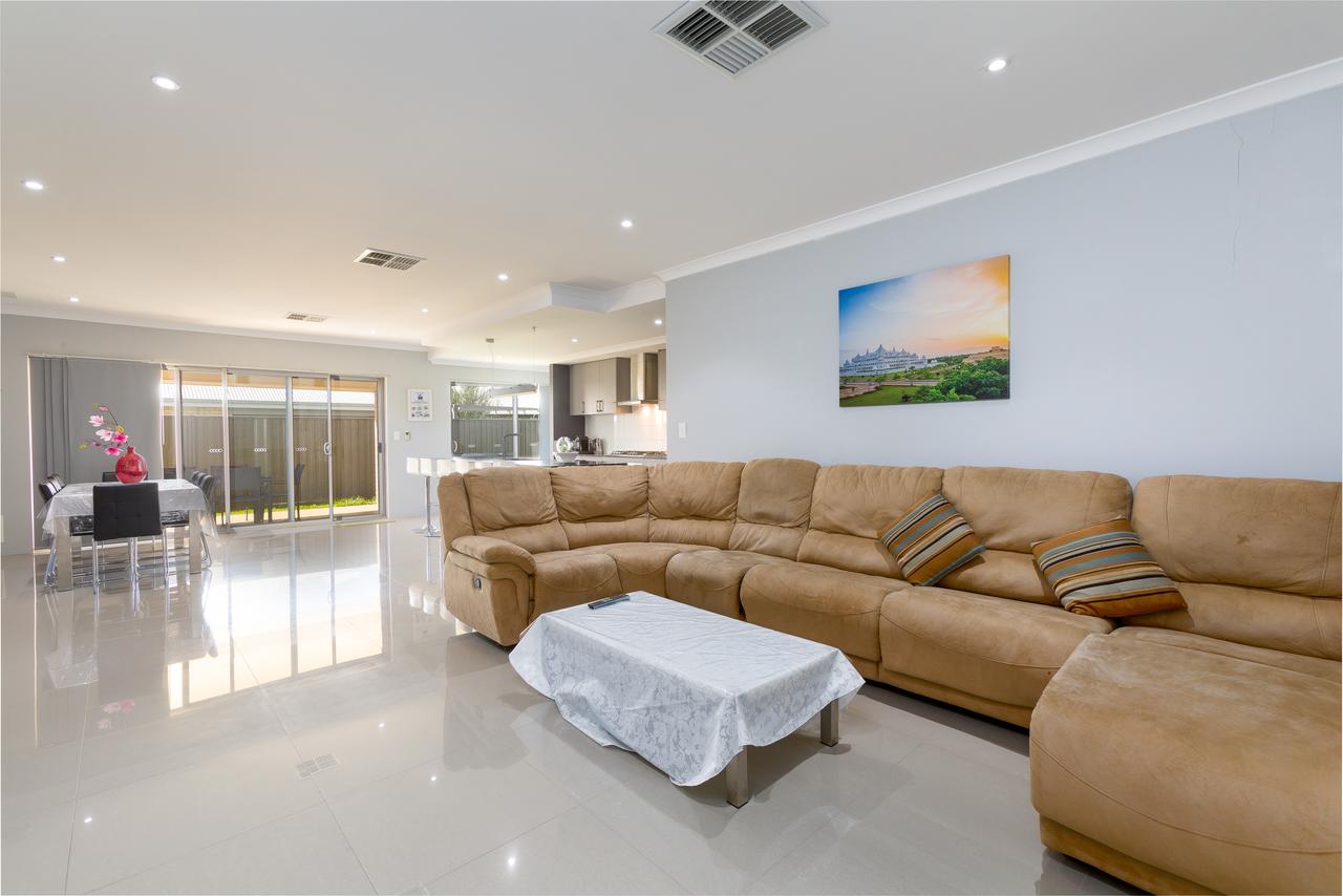 Mount Nasura WA Tourism Caloundra