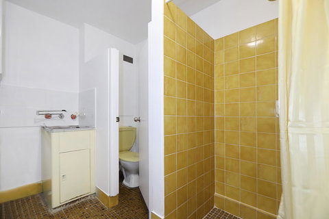 West Beach Lagoon 202 - Quiet & Ground Floor! - Tourism Caloundra 13