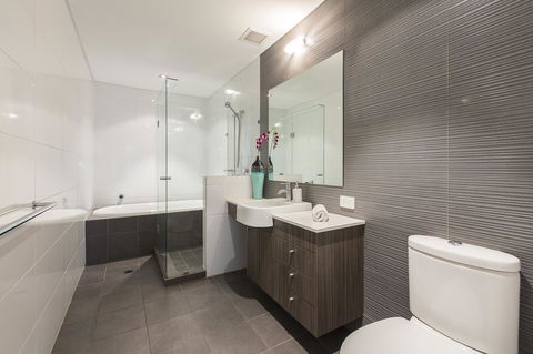 Gallery Serviced Apartments - Tourism Caloundra 16