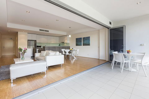 Gallery Serviced Apartments - Tourism Caloundra 5
