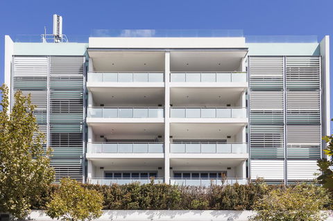 Gallery Serviced Apartments - Tourism Caloundra 11
