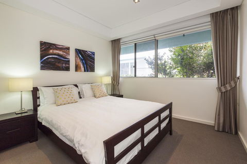 Gallery Serviced Apartments - Tourism Caloundra 14