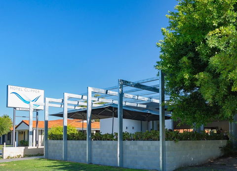 Hotel Clipper - Tourism Caloundra 2