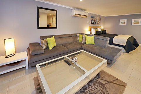 Albany Harbourside Apartments And Houses - Tourism Caloundra 29