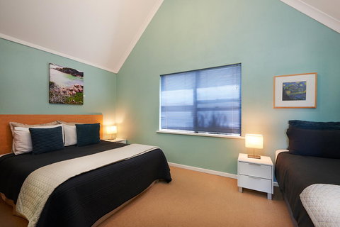 Albany Harbourside Apartments And Houses - Tourism Caloundra 8