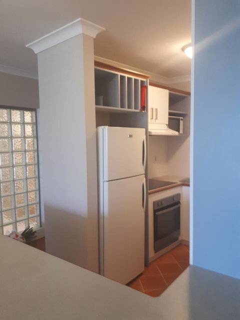 Salty Kiss - Tourism Caloundra 9