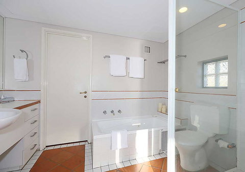 Salty Kiss - Tourism Caloundra 11