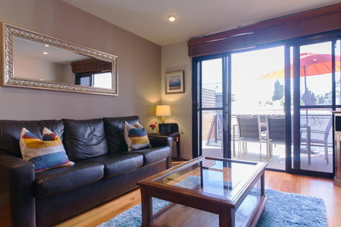 Cloisters - Tourism Caloundra 4