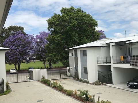 Gerring Court With Free 1 Car Bay Parking - Tourism Caloundra 19