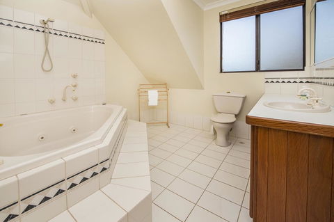 A Hidden Bush Delight - Tourism Caloundra 26