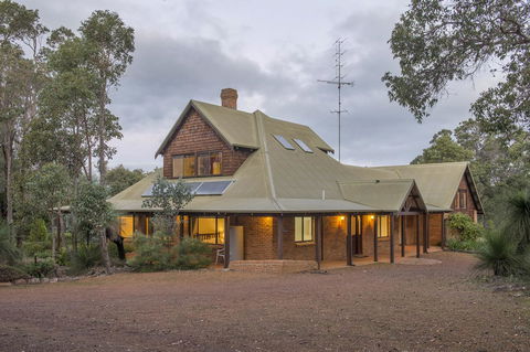 A Hidden Bush Delight - Tourism Caloundra 0