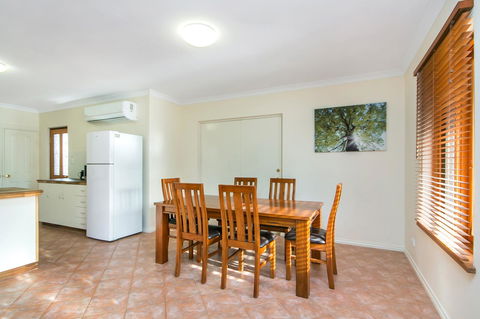 Coranda Lodge - Tourism Caloundra 11