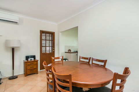 Coranda Lodge - Tourism Caloundra 7