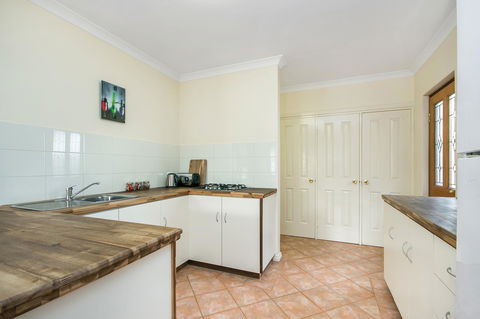 Coranda Lodge - Tourism Caloundra 17