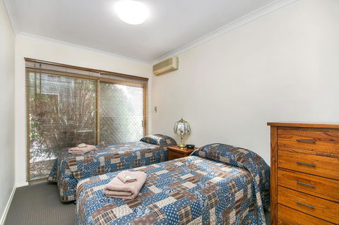 Coranda Lodge - Tourism Caloundra 10