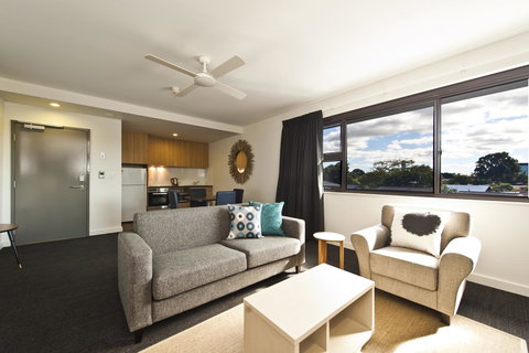 St Catherine\'s On Park - Tourism Caloundra 16