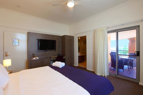 Cottesloe Beach Hotel - Tourism Caloundra 8