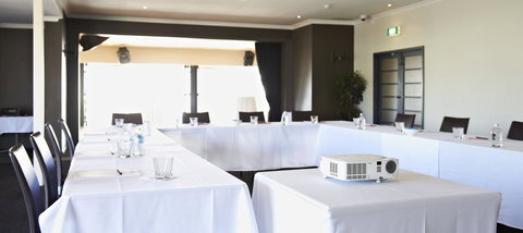 Cottesloe Beach Hotel - Tourism Caloundra 32