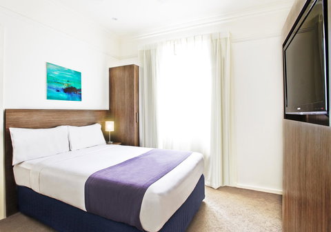 Cottesloe Beach Hotel - Tourism Caloundra 25